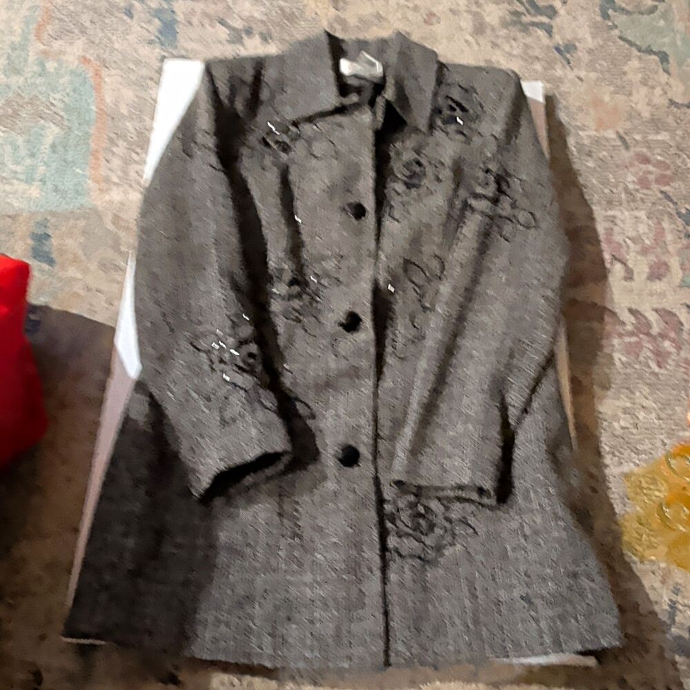 Victor Costa Occasion Gray Floral Embroidered Button Front Lined Long Coat XS
